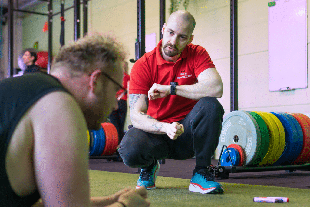 Jeffrey krijgt coaching tijdens de small group training in Culemborg